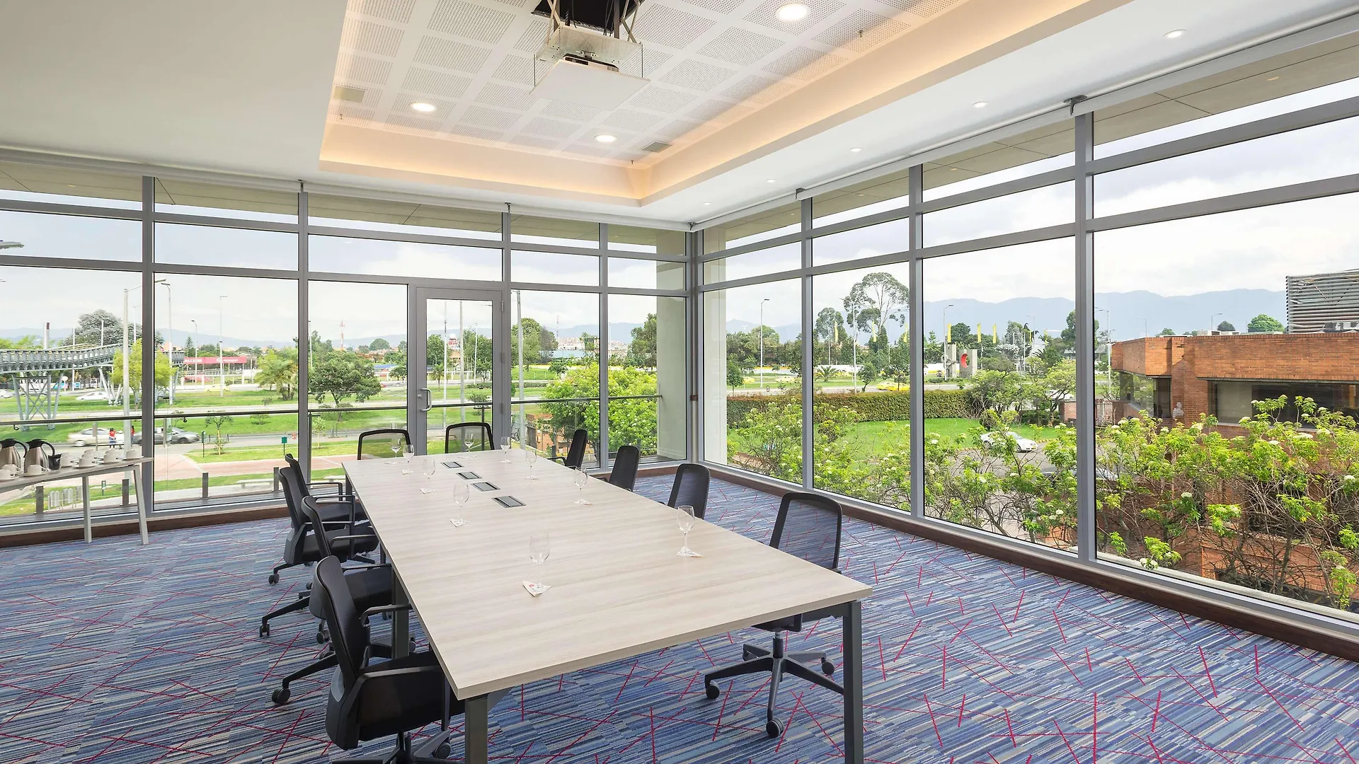Hilton Garden Inn Bogota Airport