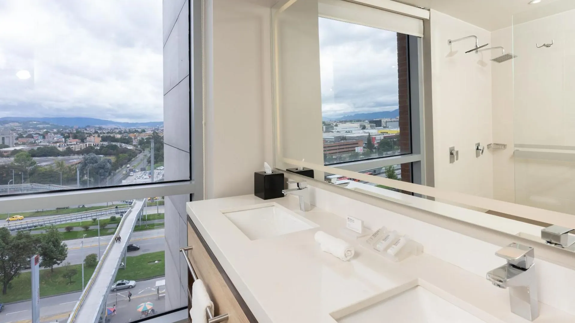 Hilton Garden Inn Bogota Airport